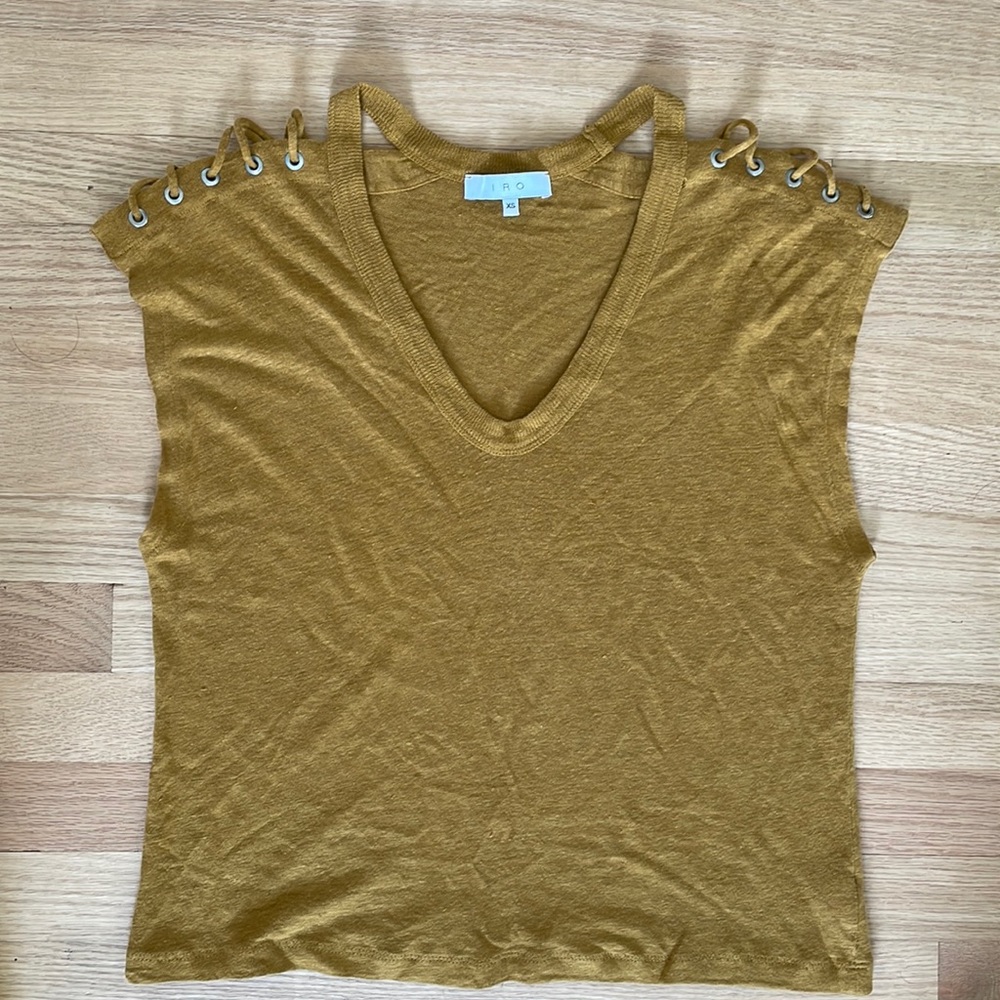 Iro lace shoulder tee